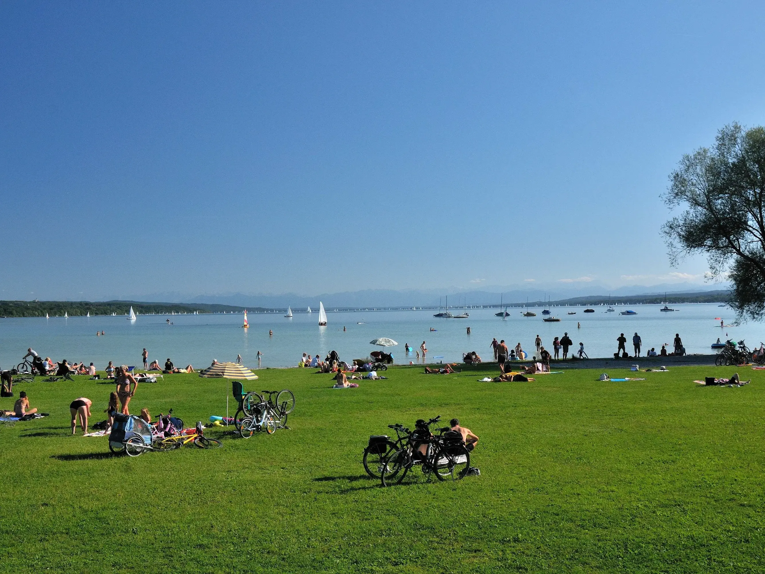 Ammersee - © Tourismusverband Ammersee-Lech Badeplatz Eching am Ammersee