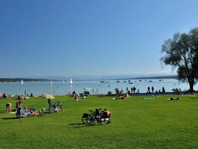 Badeplatz Eching am Ammersee