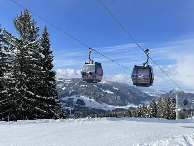 Neue Kabinen der Seilbahn im Allgäu Söllereck