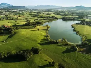 Fußläufigkeit zum Spazieren an den Sulzberger See