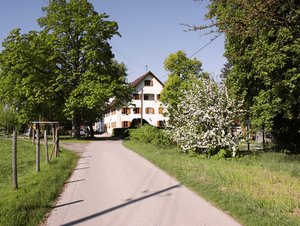 Idyllischer Hof mit eigenem Wellnessbereich