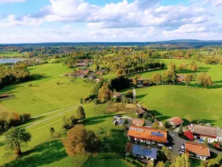 Urlaub unmittelbar am Tegernsee auf dem Biobauernhof