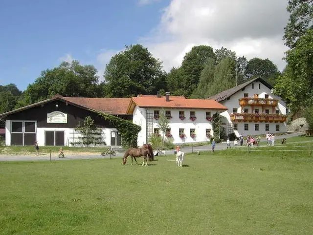 Kinderparadies Höcker