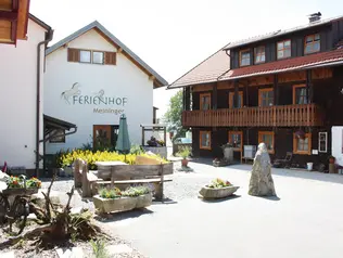 Ansicht des Bauernhofs mit Wellness im Bayerischen Wald