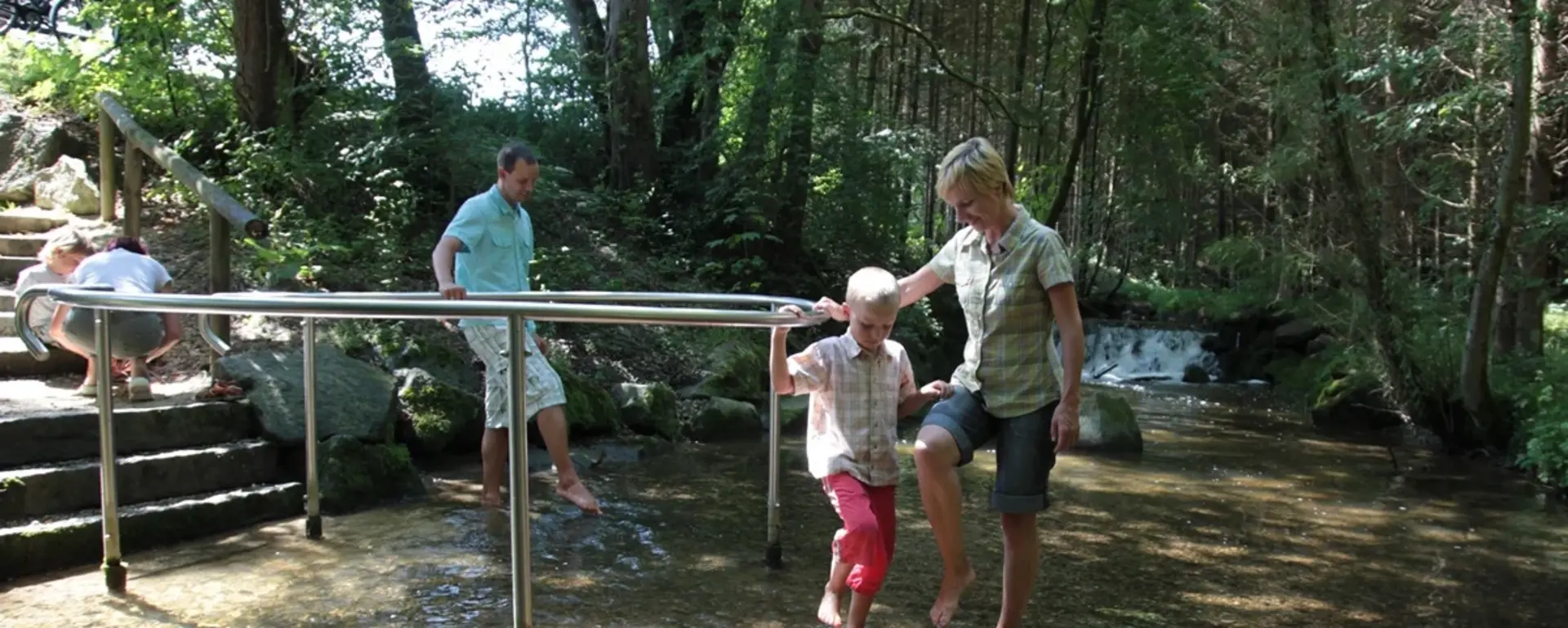 Wassertreten nach Kneipp in Bad Wörrishofen im Unterallgäu