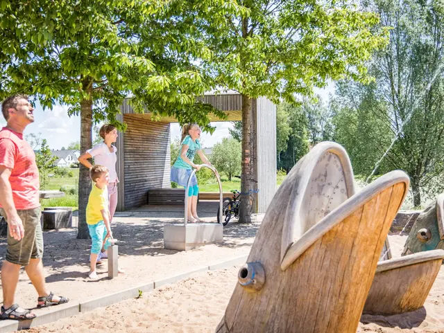 Spielplatz Fischers Fritz - © Tourismusverband Oberpfälzer Wald Spielplatz Fischers Fritz im Fischhofpark in Tirschenreuth im Oberpfälzer Wald