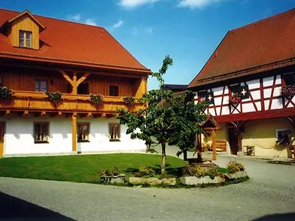 Ansicht des Bauernhofes im Oberpfälzer Wald