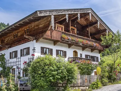 Einladender Bauernhof am Chimesee